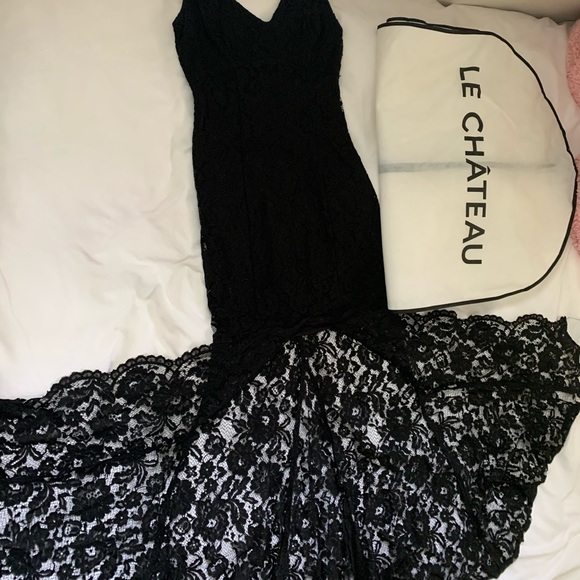 ✨Formal Le Chateau gown✨ - Picture 10 of 10